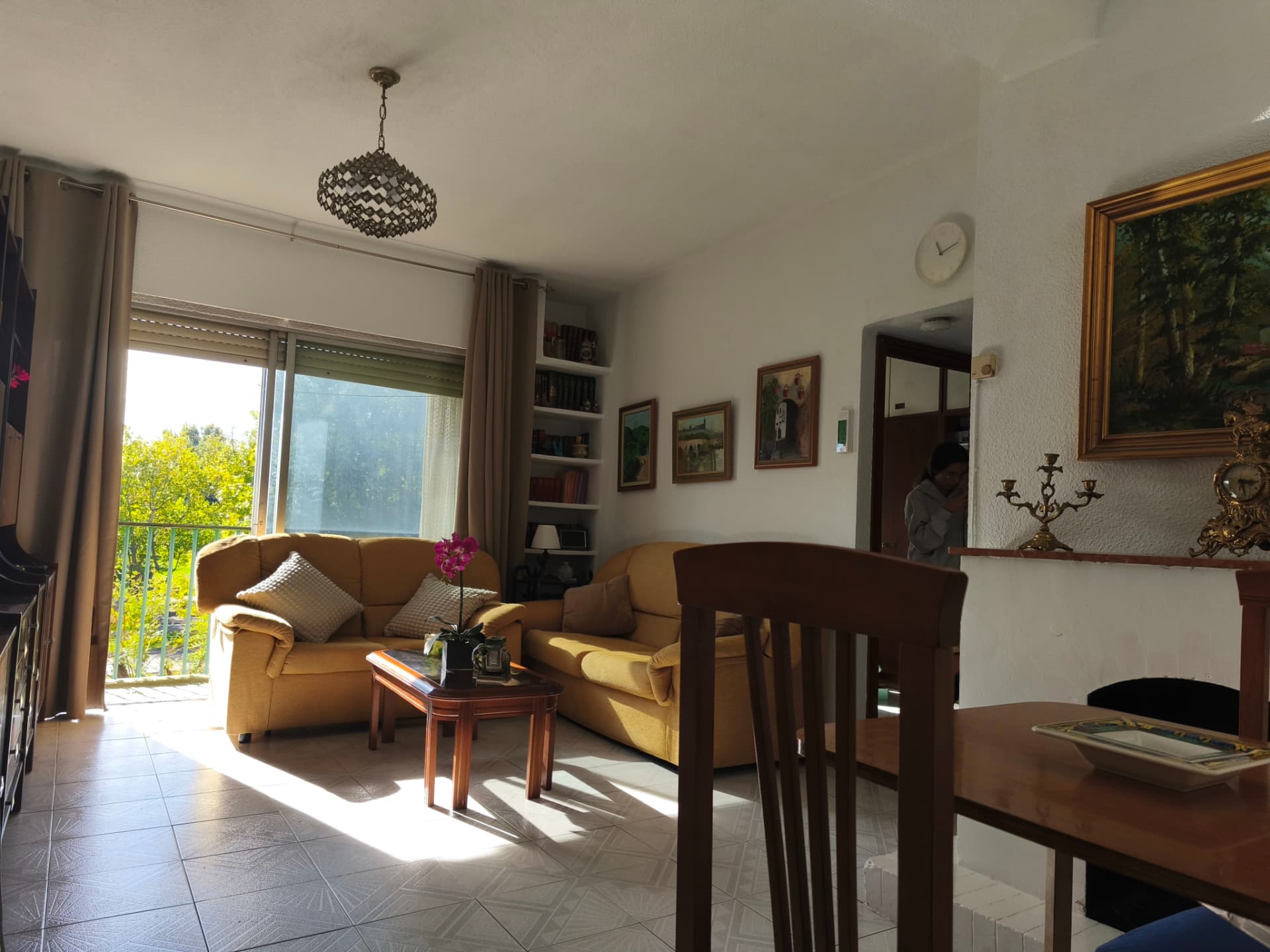 Salón visto desde la puerta
