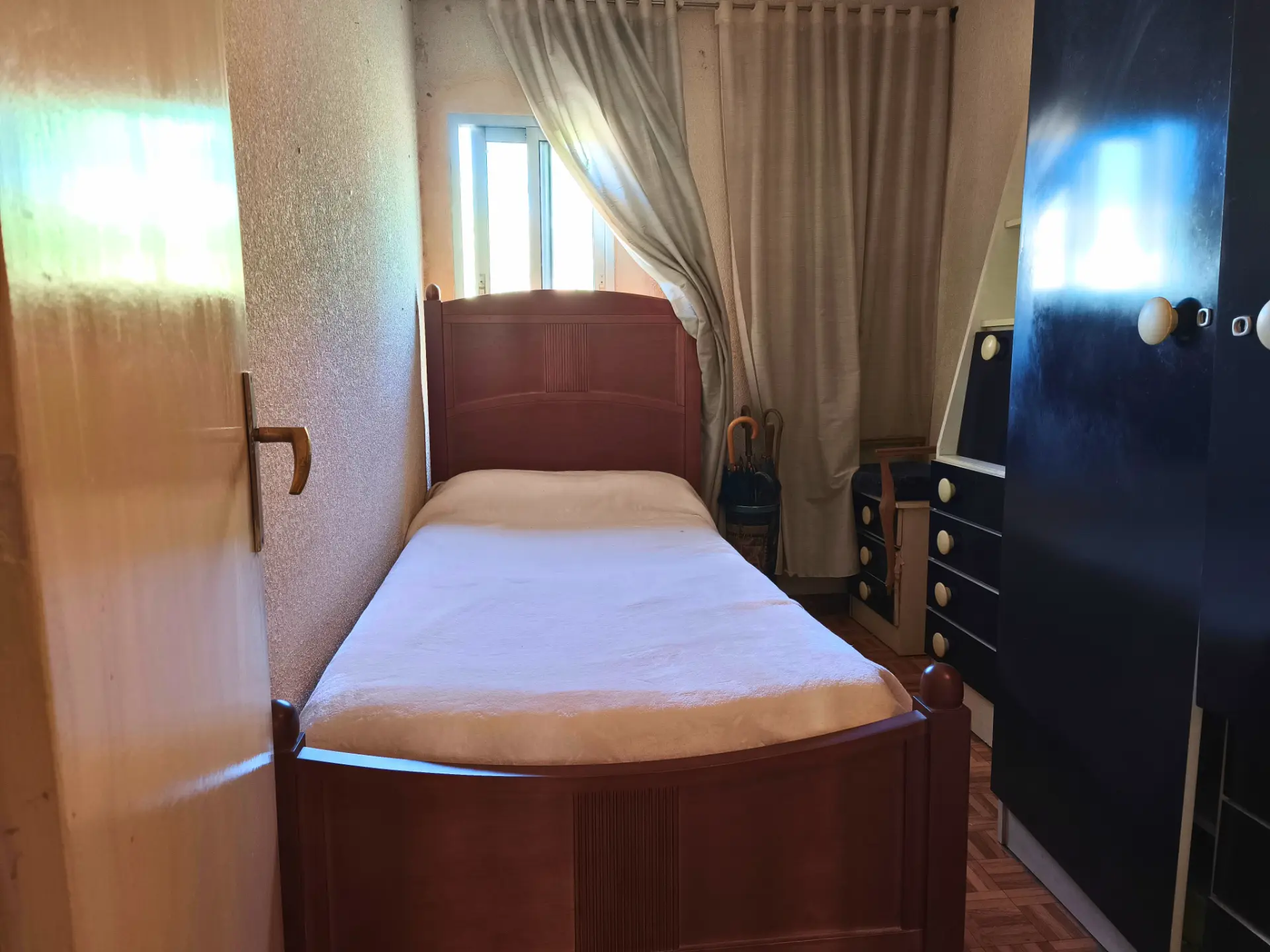Segundo dormitorio del piso en Calle del Arroyo Belincoso, Moratalaz, Madrid