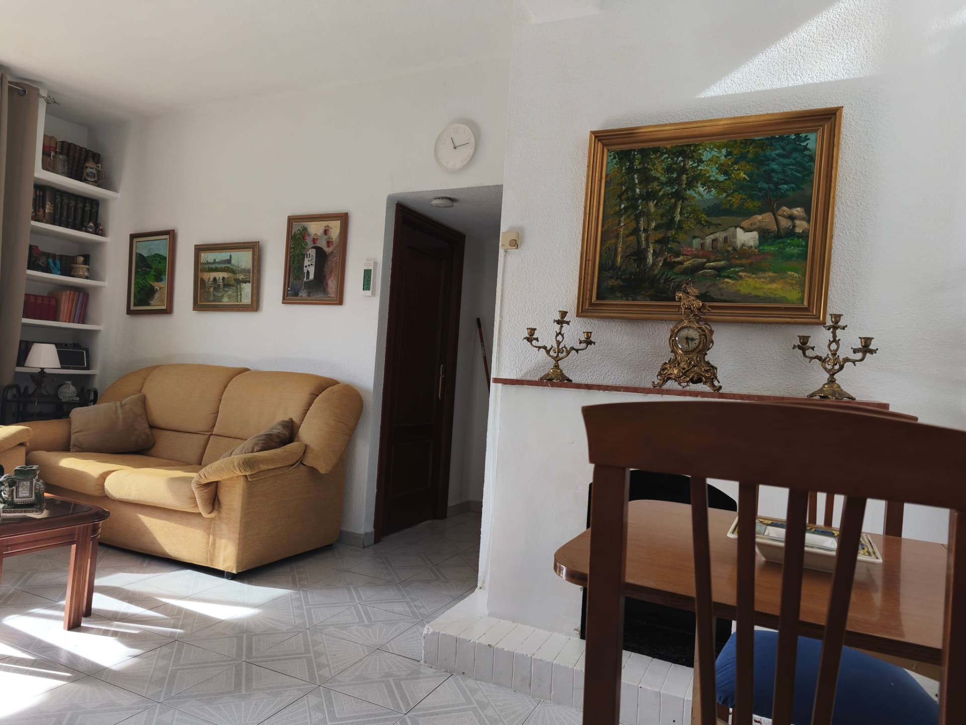 Salón, segunda vista